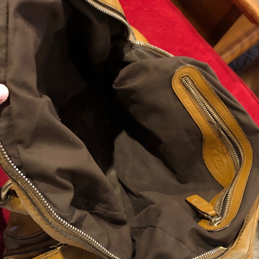 Tod’s Handbag - Picture 4 of 16
